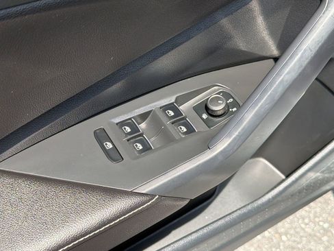 Certified 2023 Volkswagen Jetta Sport FWD image 12