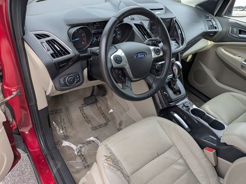 Used 2014 Ford Escape Titanium w/ Equipment Group 401A image 9