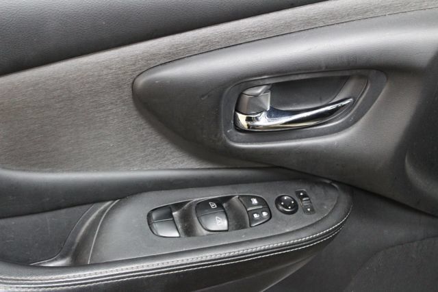 Used 2021 Nissan Murano S FWD image 12