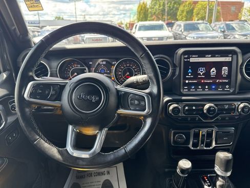 Used 2021 Jeep Wrangler Unlimited Sahara image 14
