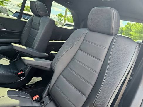 New 2026 Mercedes-Benz GLS 580 4MATIC image 23