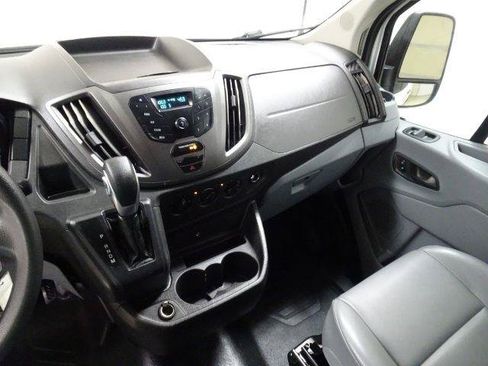 Used 2019 Ford Transit 250 148 Medium Roof RWD image 27