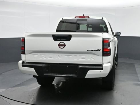 Used 2024 Nissan Frontier PRO-4X w/ Technology Package image 6