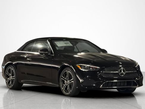 New 2026 Mercedes-Benz CLE 300 4MATIC Cabriolet image 9