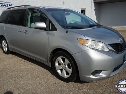 Used 2013 Toyota Sienna LE