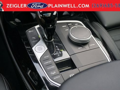 Used 2025 BMW X4 xDrive30i AWD/4WD image 24