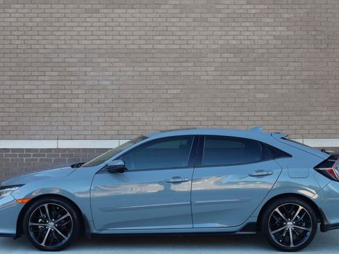 Used 2020 Honda Civic Sport Touring image 2