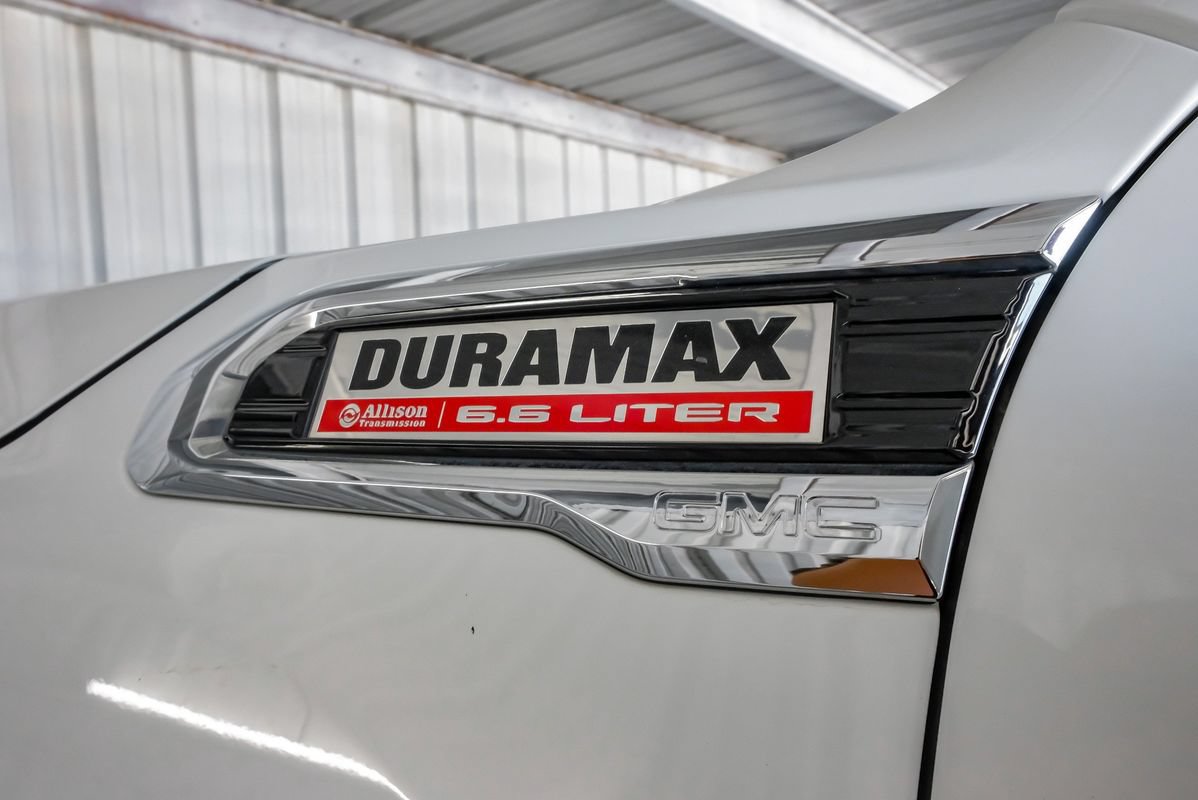 Used 2022 GMC Sierra 3500 Denali w/ Denali Ultimate Package AWD/4WD image 53