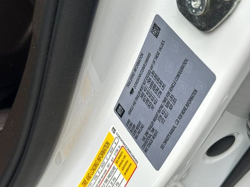 Used 2022 Chevrolet Tahoe LT w/ Luxury Package image 26