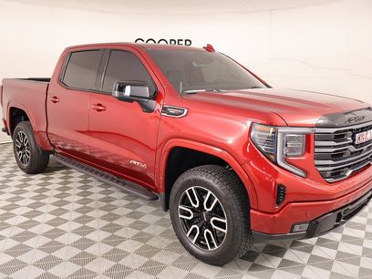 Used 2025 GMC Sierra 1500 AT4 w/ AT4 Premium Package
