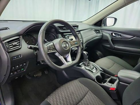 Used 2020 Nissan Rogue SV AWD/4WD image 9