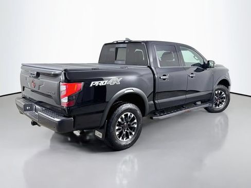 Used 2024 Nissan Titan PRO-4X w/ Pro-4x Convenience Package AWD/4WD image 5