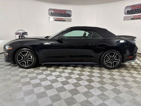Used 2022 Ford Mustang Premium image 6