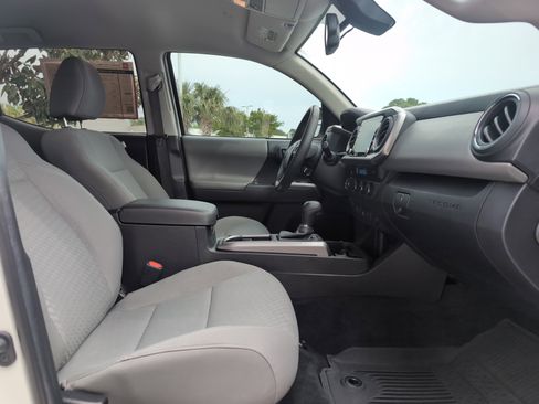 Certified 2023 Toyota Tacoma SR5 w/ Technology Package image 30