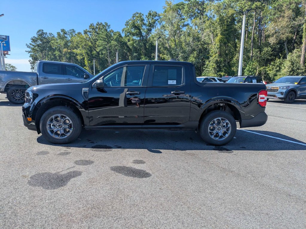 New 2026 Ford Maverick XLT FWD image 9