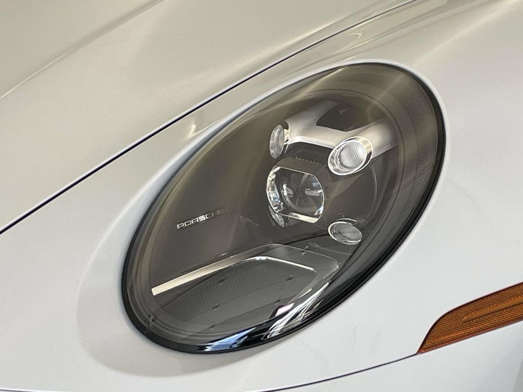 Certified 2024 Porsche 911 Carrera 4S AWD/4WD image 15