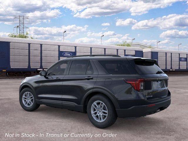 New 2026 Ford Explorer Active RWD image 4