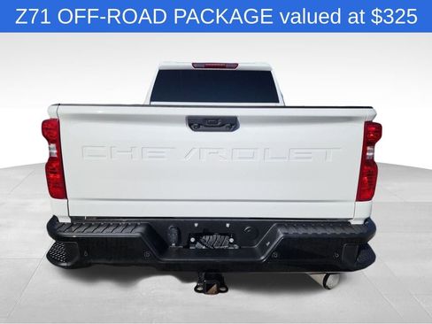 Used 2025 Chevrolet Silverado 2500 Custom w/ Custom Value Package image 7