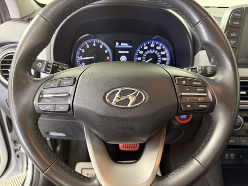 Used 2021 Hyundai Kona Limited w/ Cargo Package image 26