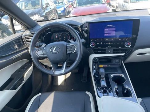 Used 2024 Lexus NX 350 AWD image 8