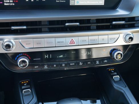 Certified 2023 Kia Telluride S w/ S Sunroof Package image 23