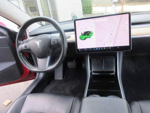 Used 2017 Tesla Model 3 Standard Range RWD image 38