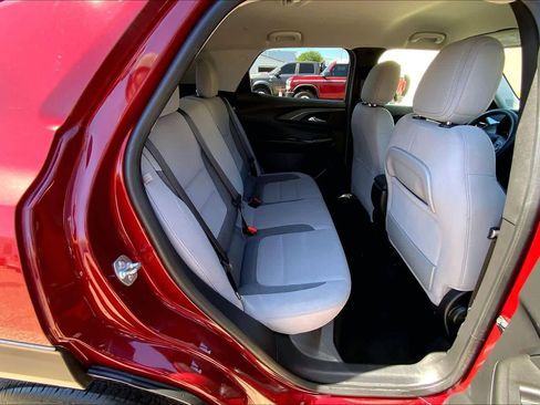 Used 2025 Chevrolet TrailBlazer LT image 20