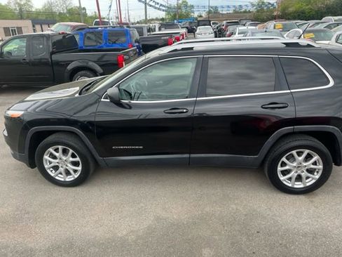 Used 2015 Jeep Cherokee Latitude image 8