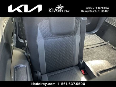 Used 2020 Volkswagen Tiguan S image 7