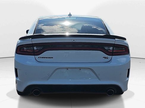 Used 2020 Dodge Charger R/T w/ Plus Group RWD image 5
