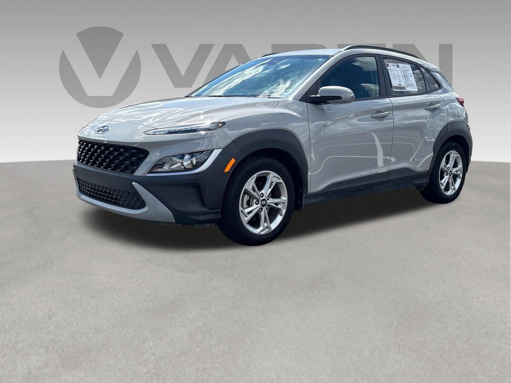 Used 2022 Hyundai Kona SEL w/ Convenience Package FWD image 1