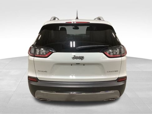 Used 2021 Jeep Cherokee Limited image 8