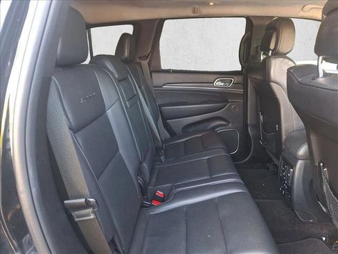 Used 2017 Jeep Grand Cherokee Summit w/ Platinum Series Group image 17