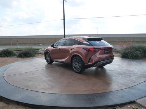 Certified 2023 Lexus RX 350 image 4