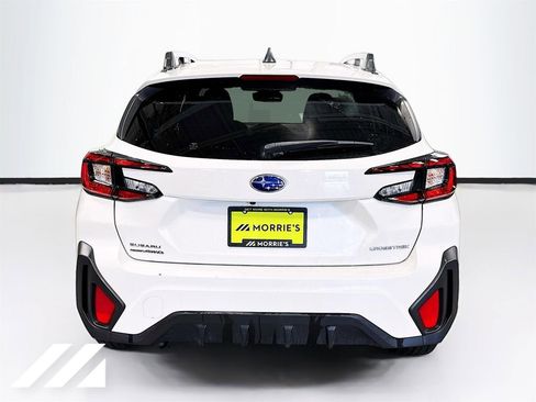Used 2024 Subaru Crosstrek 2.0i Premium AWD/4WD image 6
