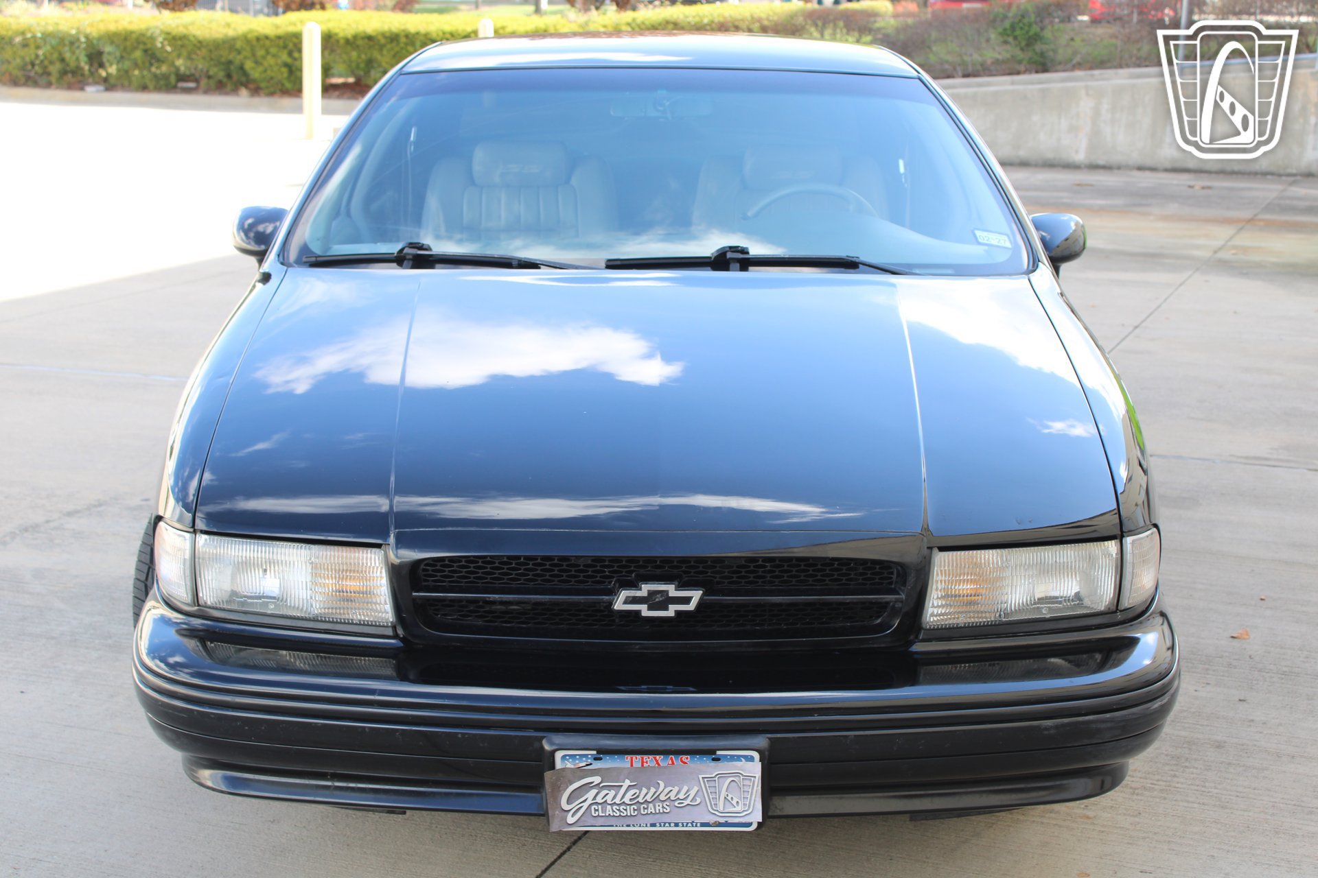 Used 1994 Chevrolet Caprice SS RWD image 11