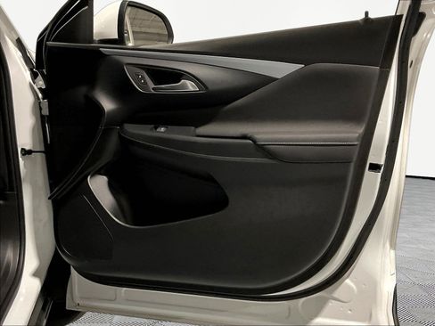 Used 2024 Buick Envista Preferred FWD image 27