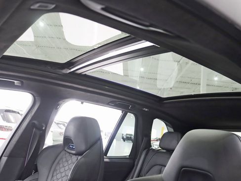 Used 2024 BMW X5 M Competition w/ Executive Package image 38