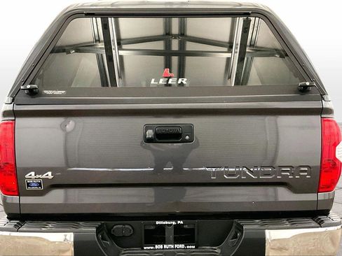 Used 2016 Toyota Tundra SR5 image 5