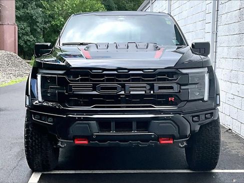 Used 2025 Ford F150 Raptor w/ Equipment Group 803A Raptor R AWD/4WD image 8