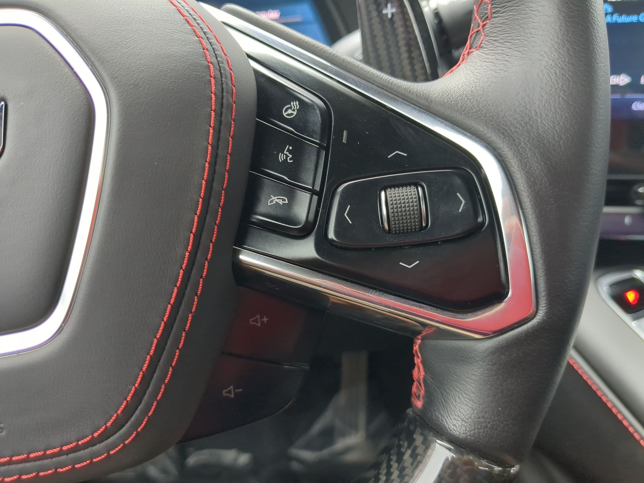 Used 2024 Chevrolet Corvette Z06 w/ Stealth Interior Trim Package RWD image 18