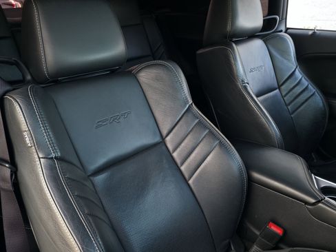 Used 2016 Dodge Challenger SRT Hellcat image 33