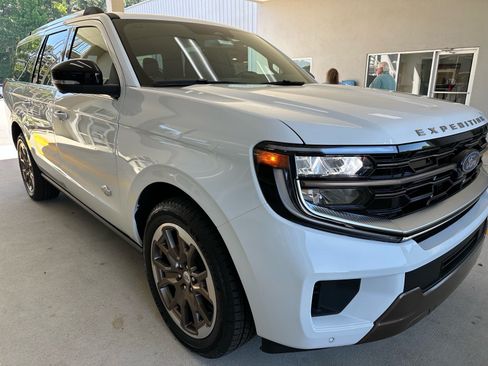 New 2026 Ford Expedition Max King Ranch AWD/4WD image 8