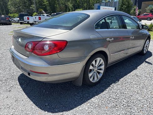 Used 2010 Volkswagen CC Sport FWD image 3