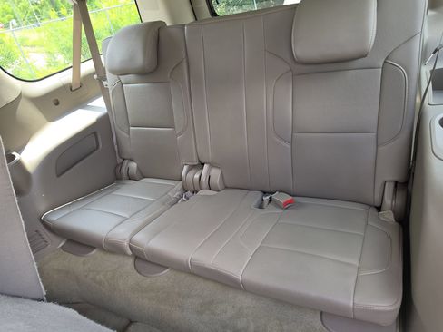 Used 2016 GMC Yukon XL SLT RWD image 19