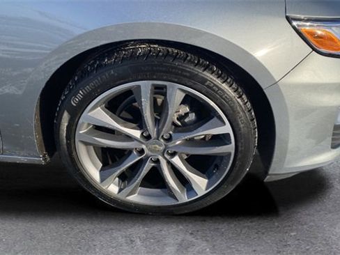 Used 2023 Chevrolet Malibu LT w/ Driver Confidence Package image 21