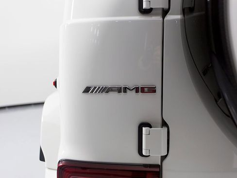Used 2025 Mercedes-Benz G 63 AMG 4MATIC image 40