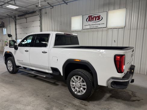 Used 2020 GMC Sierra 2500 SLT w/ SLT Premium Plus Package AWD/4WD image 11