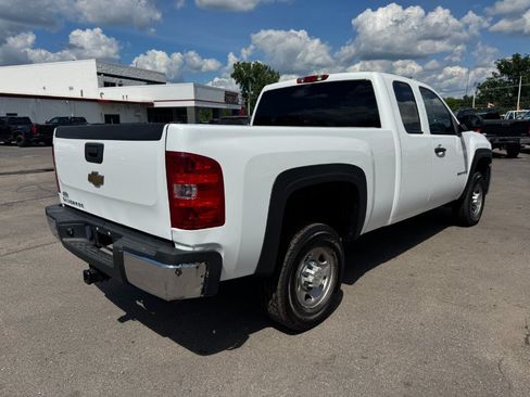Used 2009 Chevrolet Silverado 2500 W/T AWD/4WD image 5