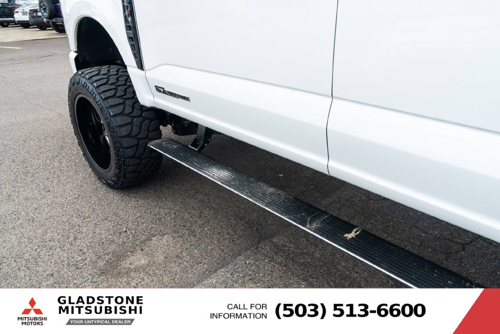 Used 2025 Ford F350 Platinum AWD/4WD image 15